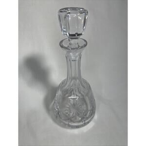 ATLANTIS FERNANDO WINE DECANTER WITH STOPPER 11.5" TALL